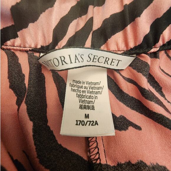 Victoria's Secret Women's Pajamas Pants SZ Medium Zebra Stripes Sateen - Picture 4 of 6